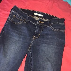 Levi skinny jeans